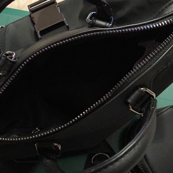 Madden Girl Black Nylon Bowling Bag - Picture 9 of 10